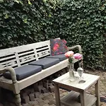 Bed & Breakfast Het 3*