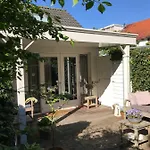 Het 3*